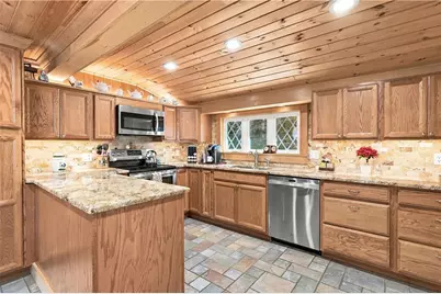 207 Valley Street, Woonsocket, RI 02895 - Photo 4