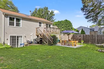 38 Lakeview Drive, Narragansett, RI 02882 - Photo 40