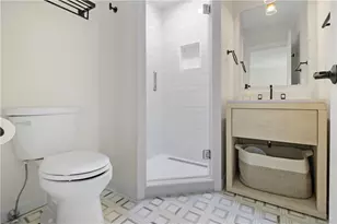1 Harbor View Dr, Newport, RI 02840 - Photo 44
