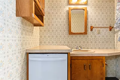 29 Rosegarden Street, Warwick, RI 02888 - Photo 16