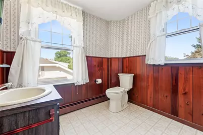 29 Rosegarden Street, Warwick, RI 02888 - Photo 28