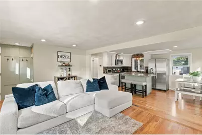 58 Haswill Street, Warwick, RI 02889 - Photo 10