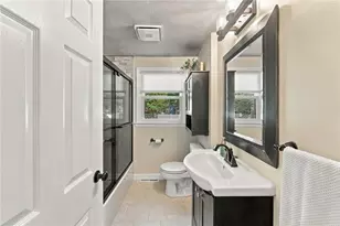 58 Haswill St, Warwick, RI 02889 - Photo 20