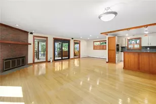 200 River Farm Dr, East Greenwich, RI 02818 - Photo 8
