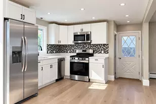 6 Pearce Ave, Cranston, RI 02920 - Photo 2