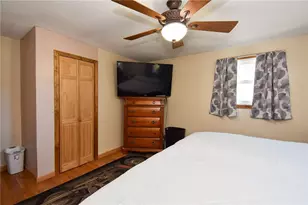 27 Longfellow Dr, Coventry, RI 02816 - Photo 20