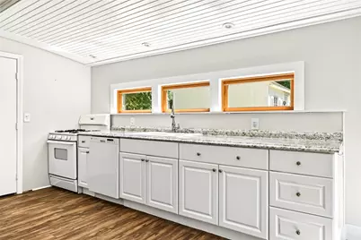 477 South Road, South Kingstown, RI 02879 - Photo 34