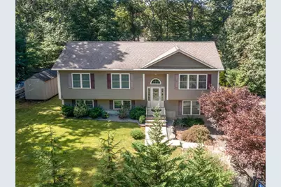35 Doe Crossing Drive, Burrillville, RI 02859 - Photo 2