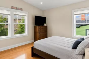 56 Locust St, Providence, RI 02906 - Photo 12