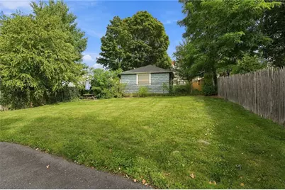 56 Locust Street, Providence, RI 02906 - Photo 26