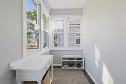 40 Zella Street, Providence, RI 02908 - Photo 4