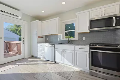 40 Zella Street, Providence, RI 02908 - Photo 14