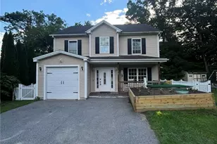 29 Genoa Ave, Johnston, RI 02919 - Photo 1