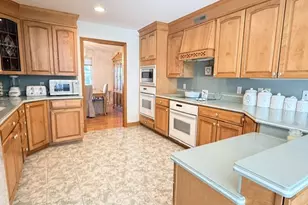22 South Dr, Westerly, RI 02891 - Photo 12