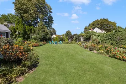 135 Arnold Street, Lincoln, RI 02865 - Photo 10