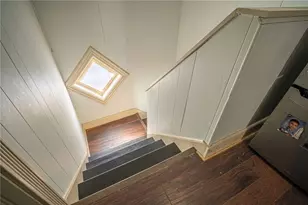 36 Hamilton St, Providence, RI 02907 - Photo 22