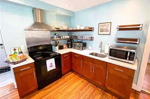 6 Pope St, Newport, RI 02840 - Photo 2