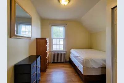 676 Thames Street, Newport, RI 02840 - Photo 20