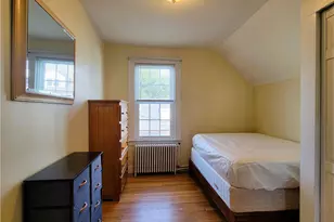 676 Thames St, Newport, RI 02840 - Photo 20