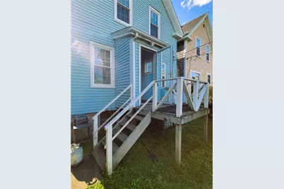 676 Thames Street, Newport, RI 02840 - Photo 22