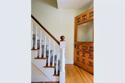 676 Thames Street, Newport, RI 02840 - Photo 14