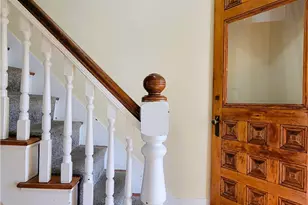 676 Thames St, Newport, RI 02840 - Photo 14