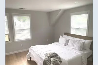 33 Van Zandt Avenue #1, Newport, RI 02840 - Photo 10