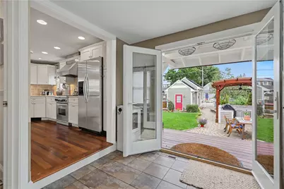 20 Edwin Street, Barrington, RI 02806 - Photo 32