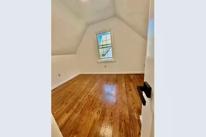 39 Marion Avenue S, Cranston, RI 02905 - Photo 14