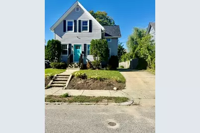 39 Marion Avenue S, Cranston, RI 02905 - Photo 2
