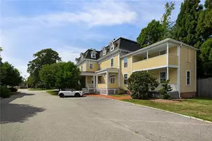 364 Bellevue Ave, Newport, RI 02840 - Photo 32