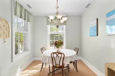 364 Bellevue Avenue #D103E, Newport, RI 02840 - Photo 4