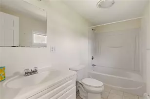 2801 E Main Rd, Portsmouth, RI 02871 - Photo 34