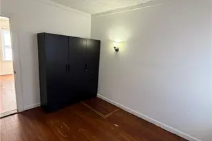 48 Kenwood St, Providence, RI 02909 - Photo 8