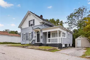 51 Willow St, Coventry, RI 02816 - Photo 2