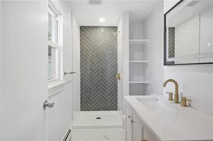 250 E View Ave, Cranston, RI 02920 - Photo 34