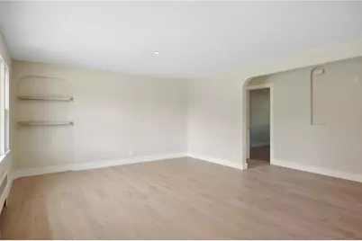 250 East View Avenue, Cranston, RI 02920 - Photo 18