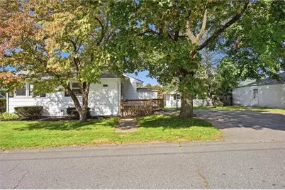 250 East View Avenue, Cranston, RI 02920 - Photo 46