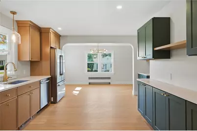 250 East View Avenue, Cranston, RI 02920 - Photo 6
