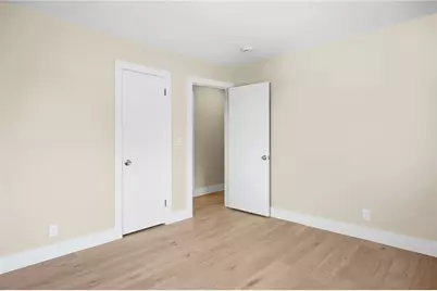 250 East View Avenue, Cranston, RI 02920 - Photo 20