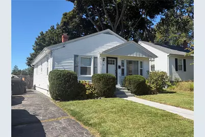 15 Simpson Street, North Providence, RI 02911 - Photo 2
