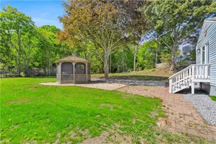 88 Prospect St, Lincoln, RI 02838 - Photo 40