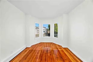 88 Prospect St, Lincoln, RI 02838 - Photo 10