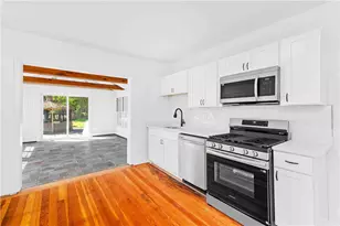88 Prospect St, Lincoln, RI 02838 - Photo 2