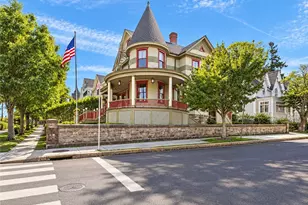 350 Broadway, Newport, RI 02840 - Photo 36