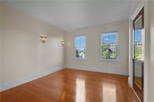 350 Broadway, Newport, RI 02840 - Photo 30