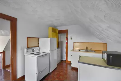 350 Broadway, Newport, RI 02840 - Photo 40
