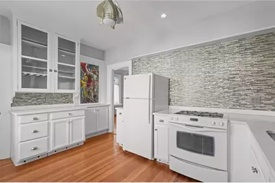 350 Broadway, Newport, RI 02840 - Photo 24