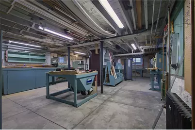 350 Broadway, Newport, RI 02840 - Photo 38