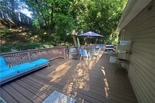 85 Shattock Ave, Warwick, RI 02886 - Photo 10